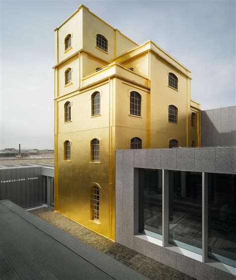 Fondazione Prada / OMA .